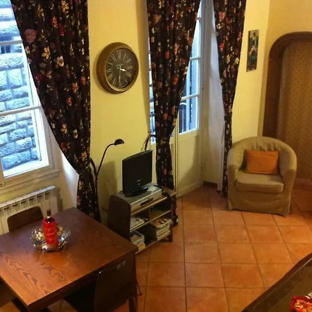 Leoni Appartement Florence